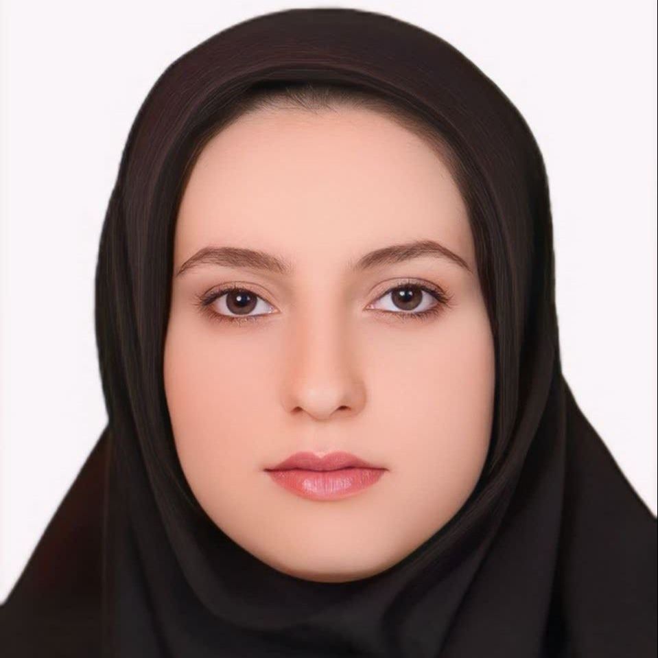 فاطمه مومنیان