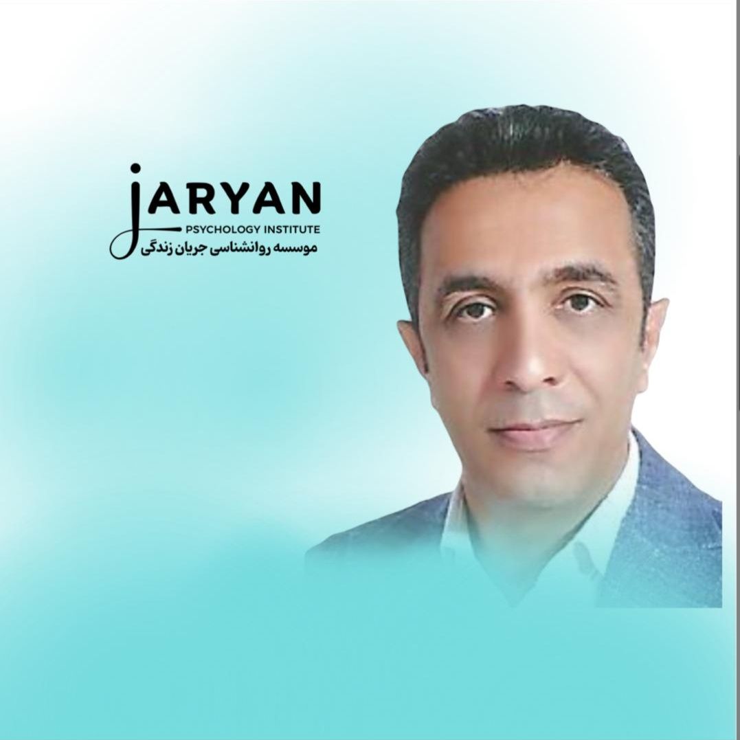 عادل قاری