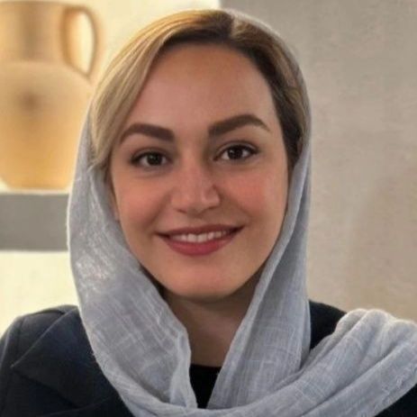 دکتر لیلا صالحی
