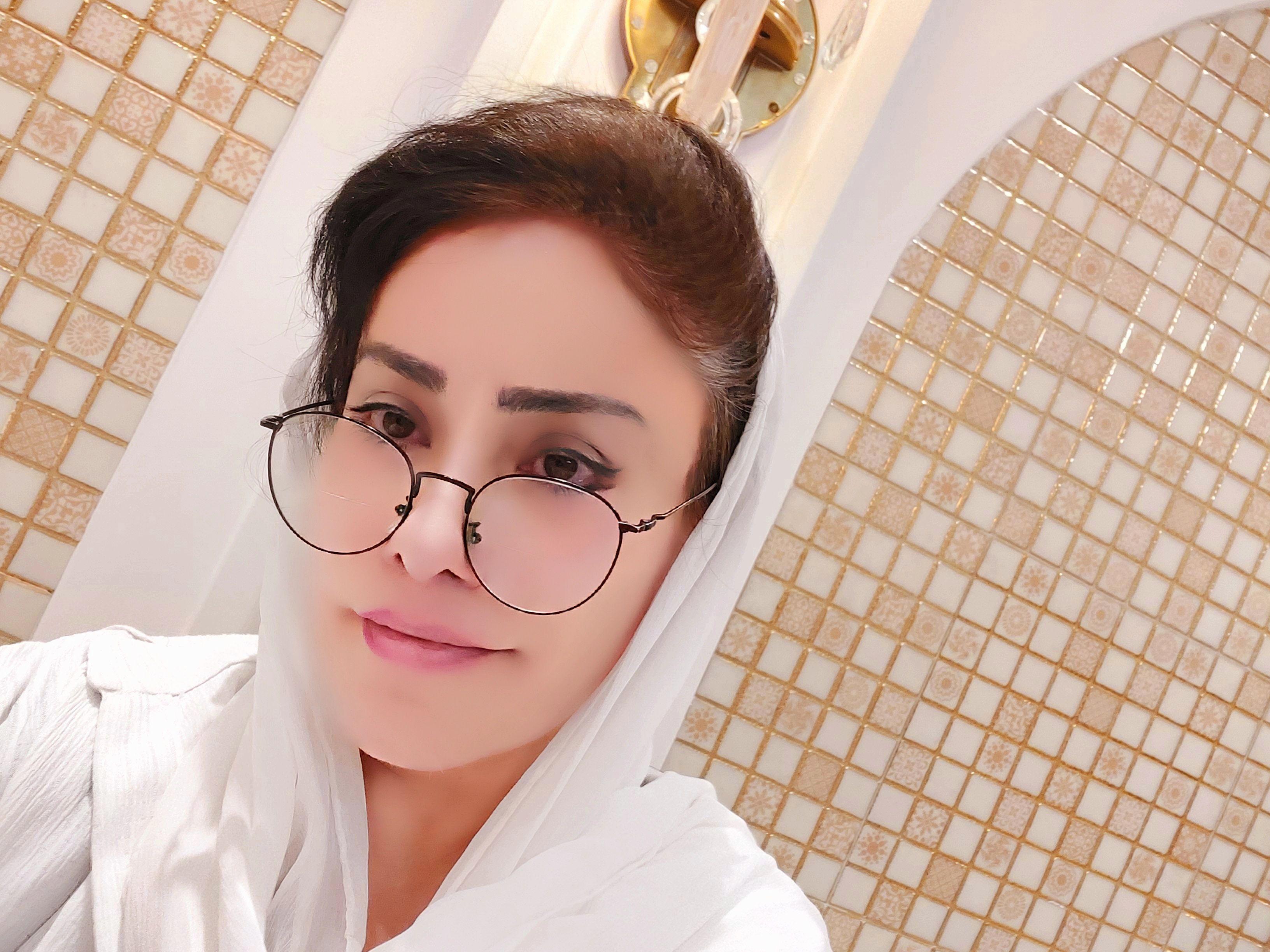 دکتر ویدا حاجی تقی