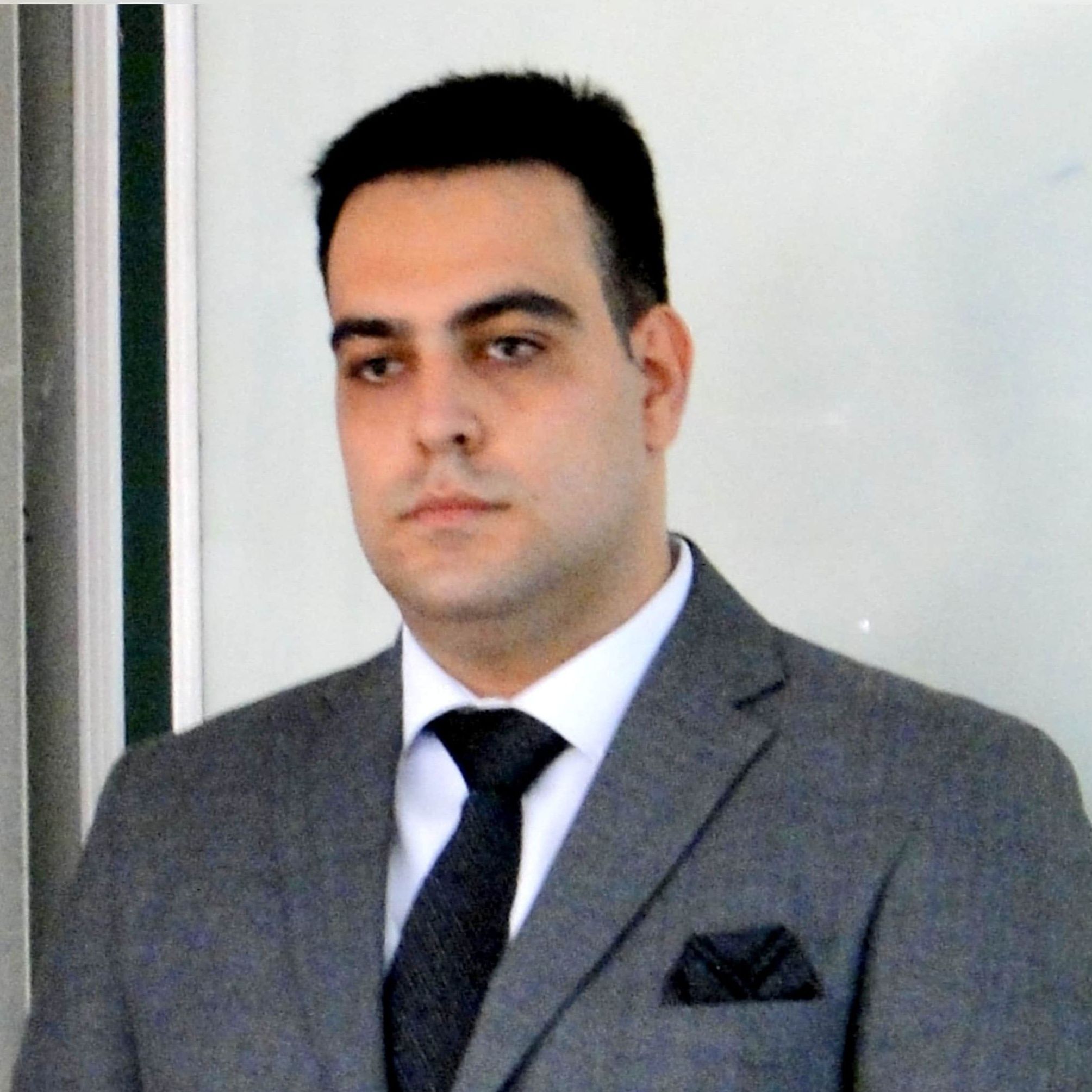 دکتر علی امینی