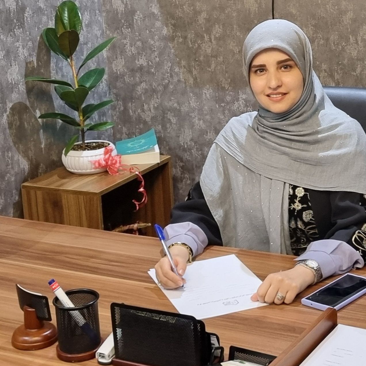 سارا برخوردار