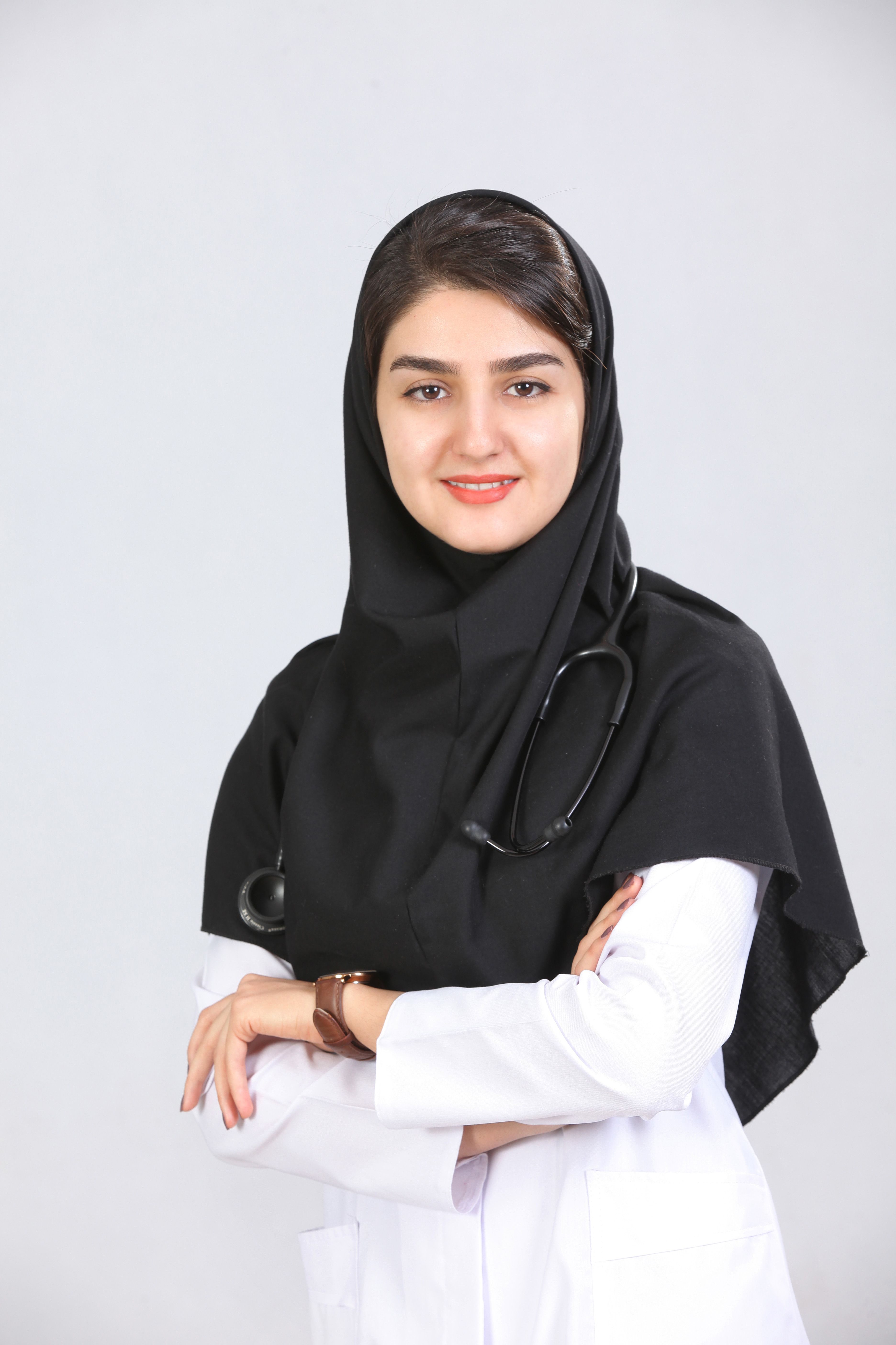 دکتر هدی نکونام