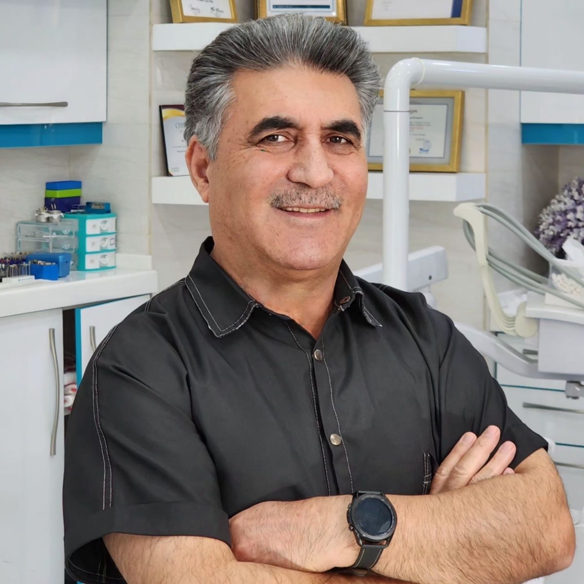 دکتر سیروس قاسمی