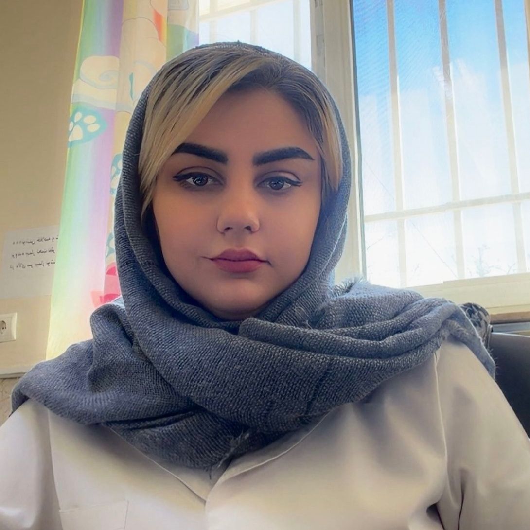 دکتر زهرا گلمغانی ابراهیمی