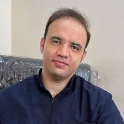 دکتر سید مسیح موسوی سرشت