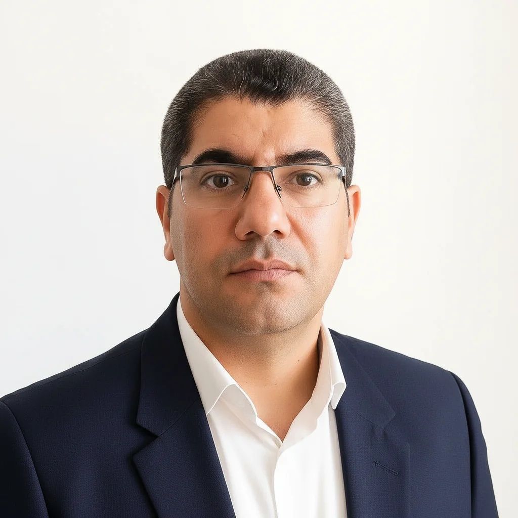 منوچهر رفیعی