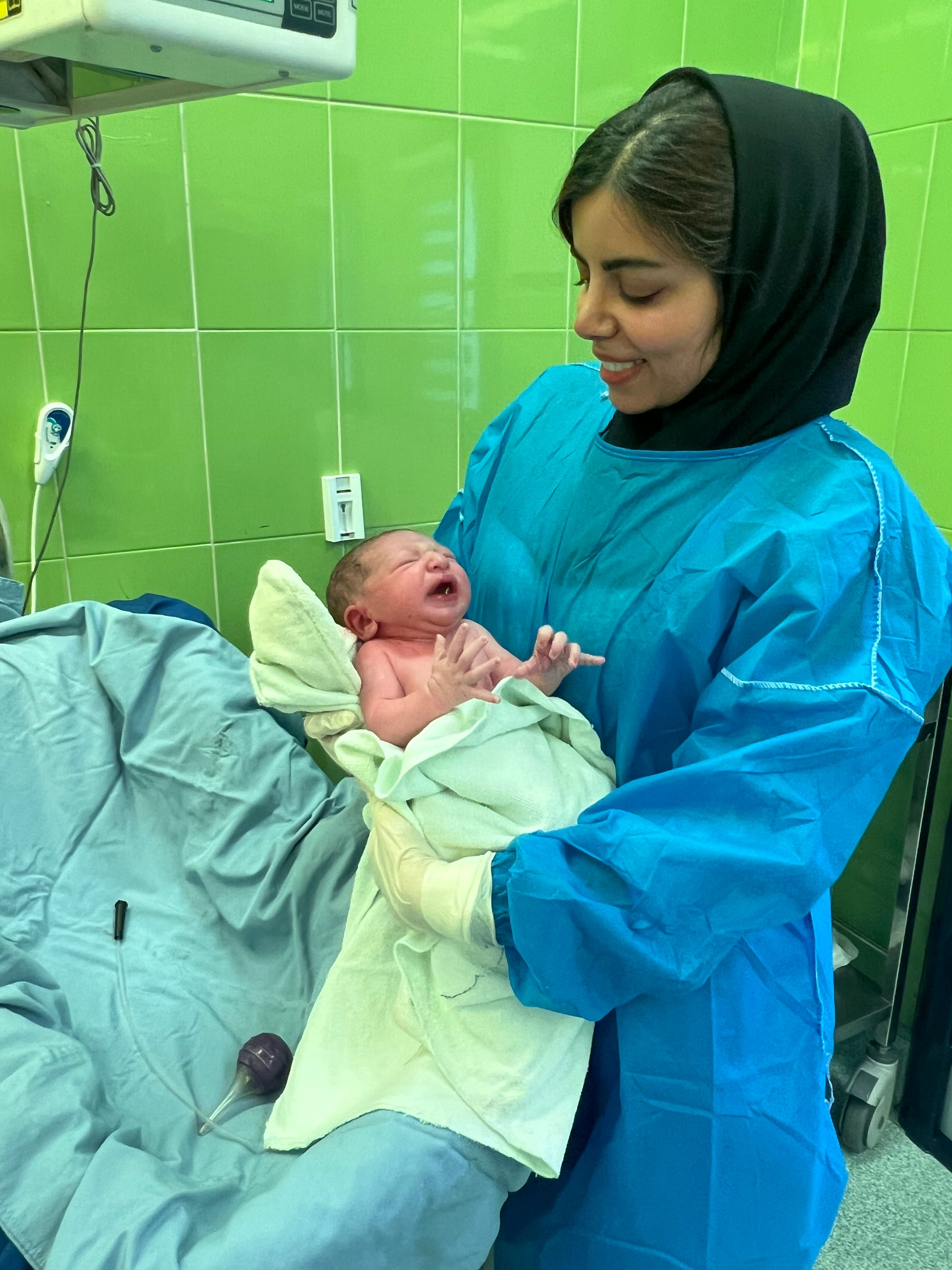 دکتر هدی اشرفی