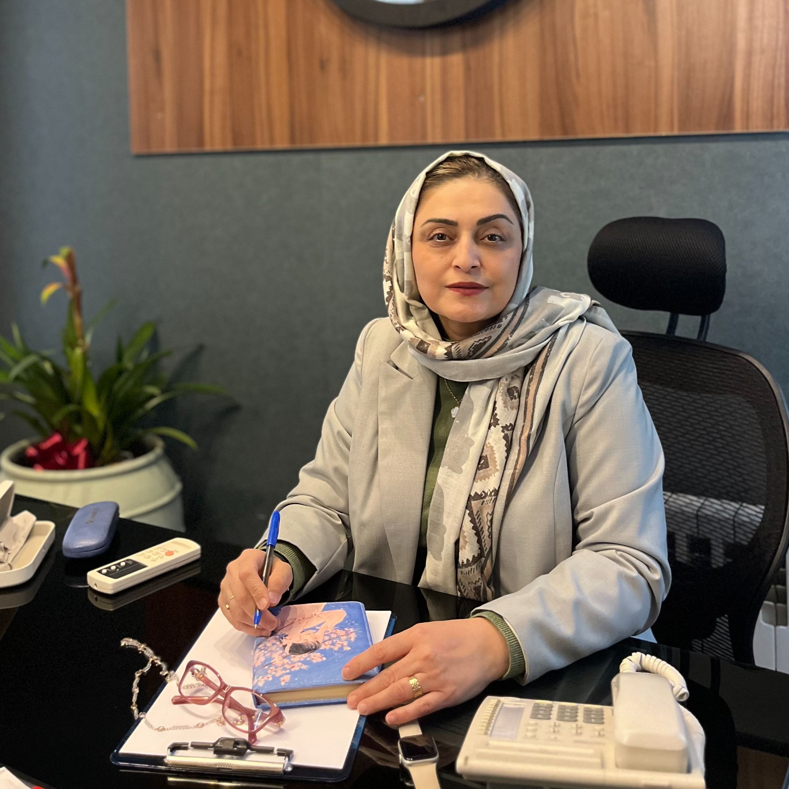 لیلا بیات