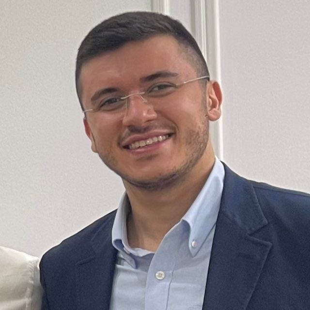 دکتر اردشیر خورسند