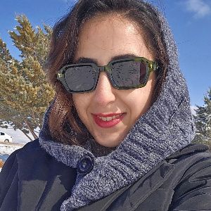 فاطمه بهمنی