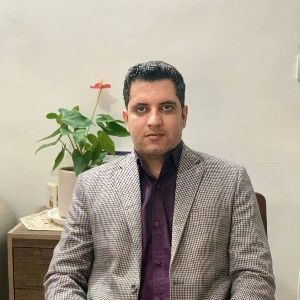 وحید سخنور