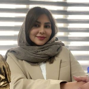 صنم خاکپور