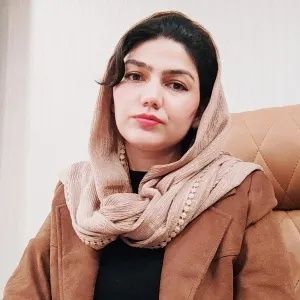 زهرا یزدانی فر