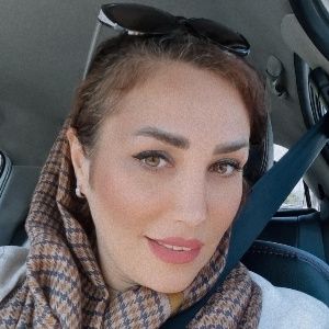 دکتر زینب آزموده فرد