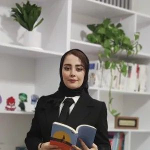 منیر خمسه
