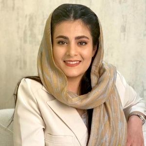 آذرنوش زاهدی