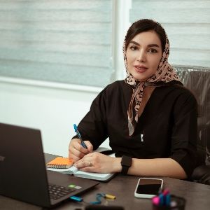 فاطمه احمدی