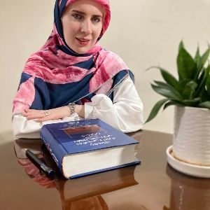 محبوبه عشقی منشادی
