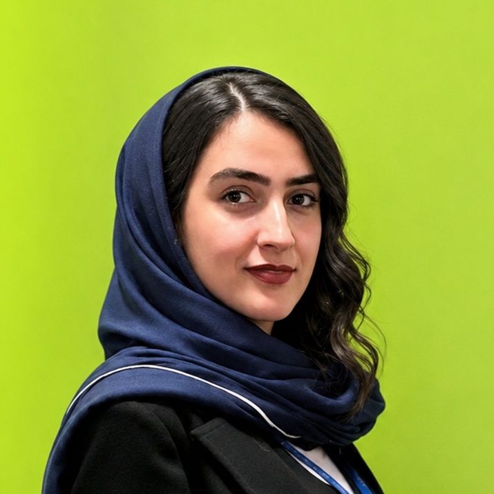عاطفه برزگری دهج