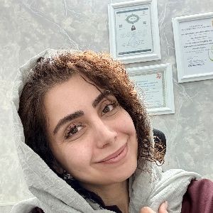 دکتر مهدیس واعظی