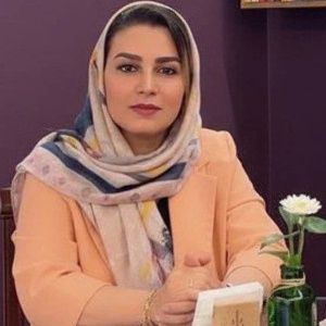 سارا قائمی