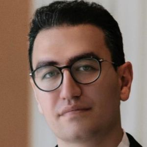 دکتر بهزاد ملک پور