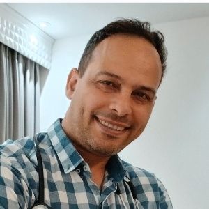 دکتر مجتبی مظلوم