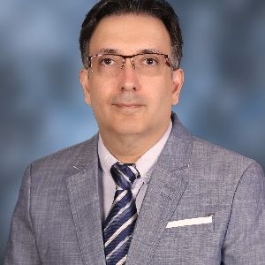دکتر وحید شاملی