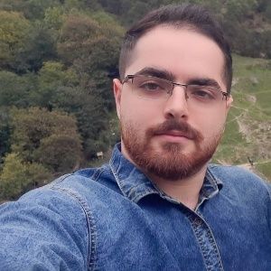 دکتر هامون کعبه منور