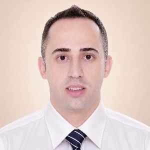 دکتر مهدی صفاری لو