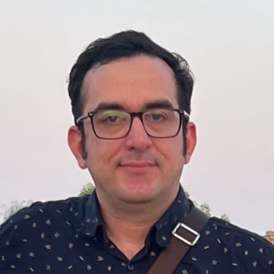 دکتر حمیدرضا نبوی
