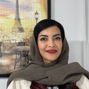 دکتر فرحناز مرادزاده
