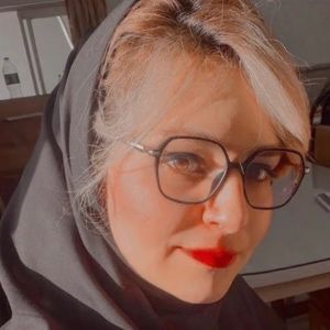 دکتر شقایق کرفی