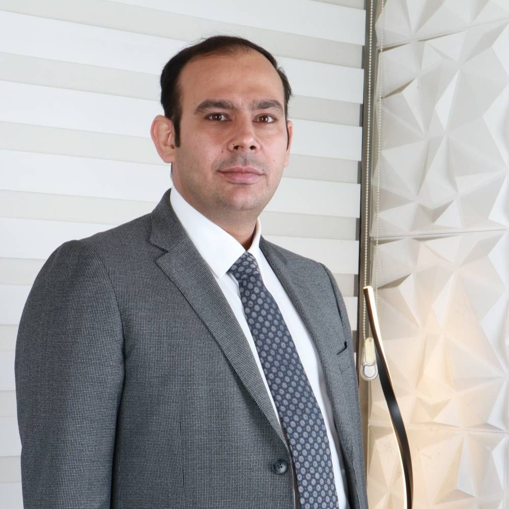 دکتر وحید دهقان منشادی