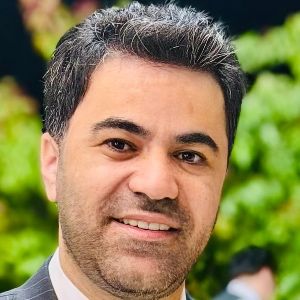 دکتر امید هادی زاده