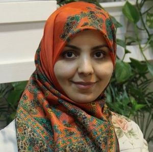 زینب افشاری