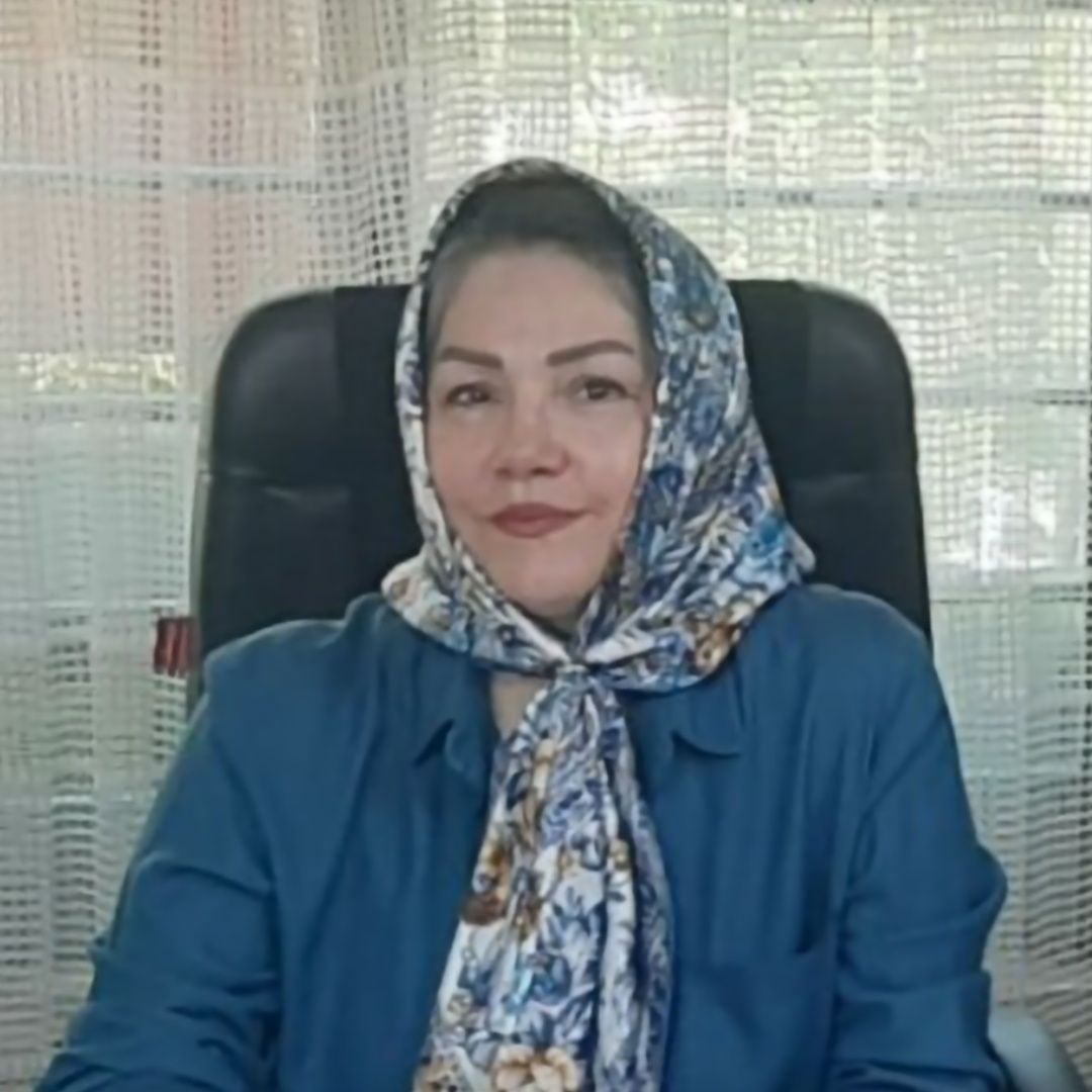 مریم شکوری