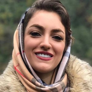 سارا زارعی هلان