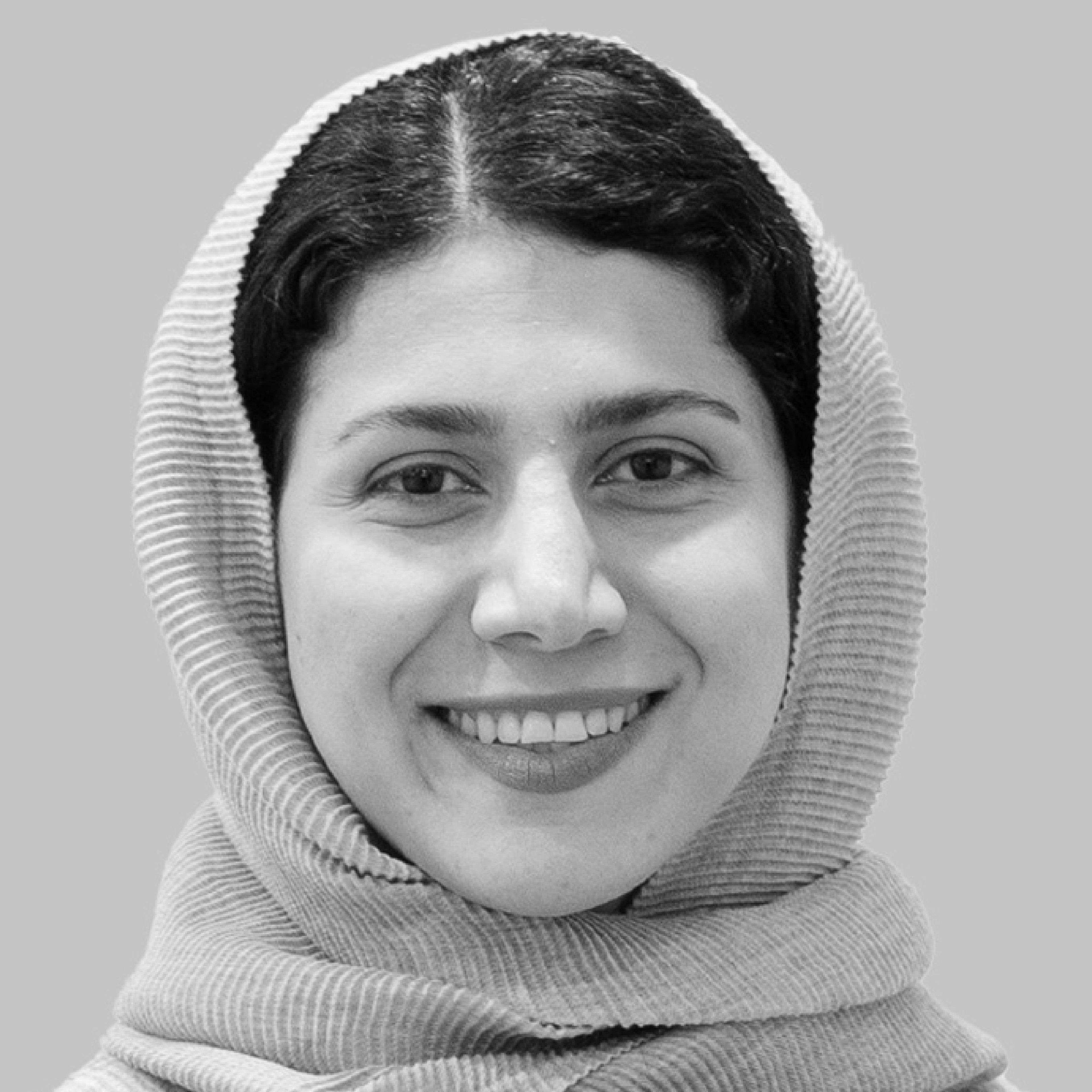 زهرا علیدوستی