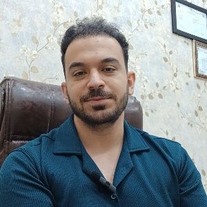 رضا آب پیکر