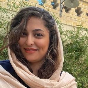 دکتر مریم نقوی