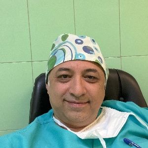 دکتر فرشاد مهدوی