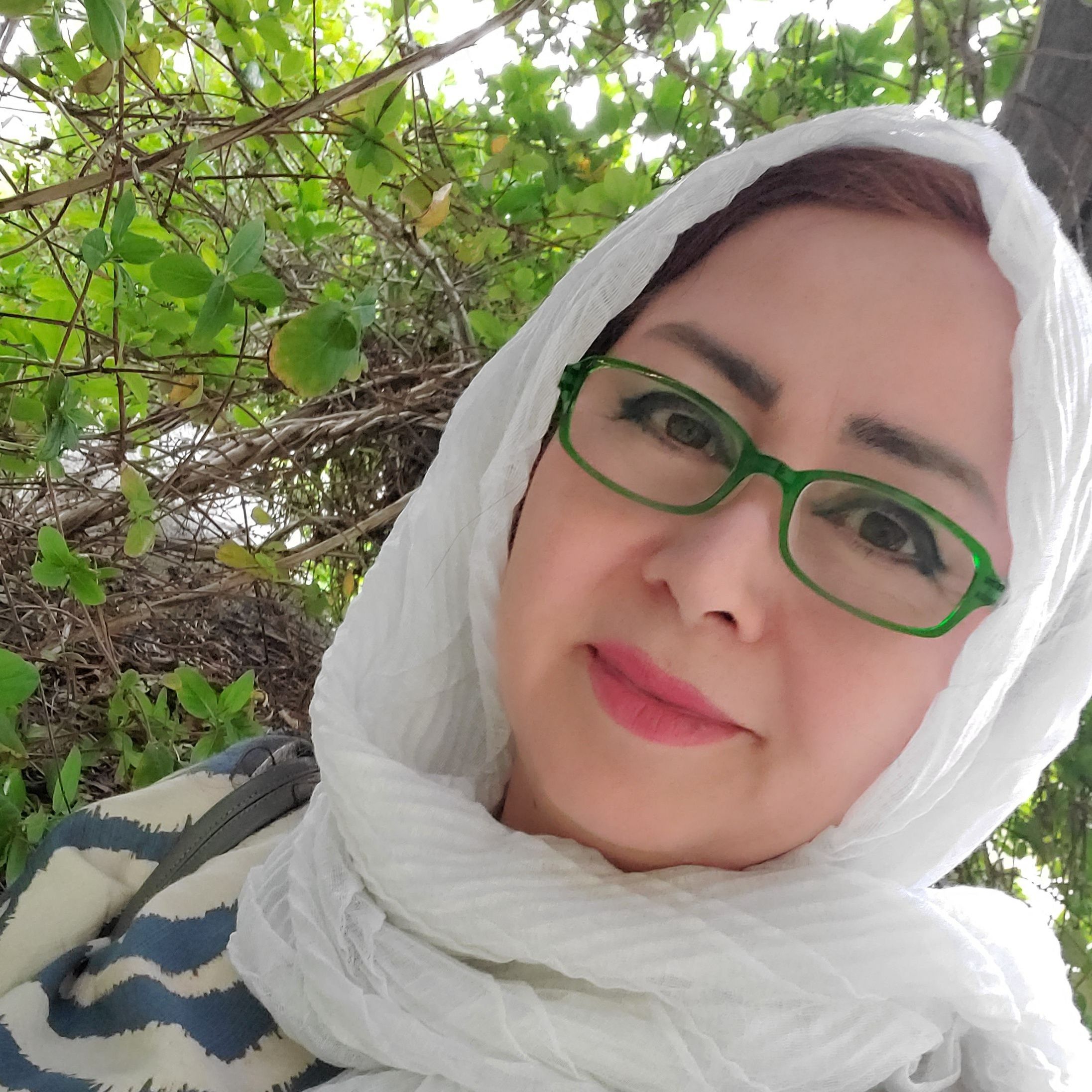 دکتر طاهره دارائی نیا