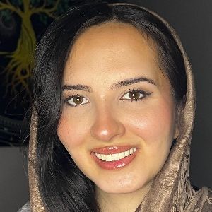 دکتر مریم حاجی هاشمی
