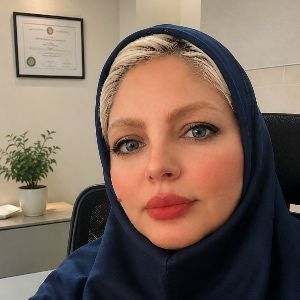 زینب میرزایی