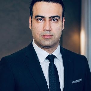 دکتر علیرضا ارژنگ زاده