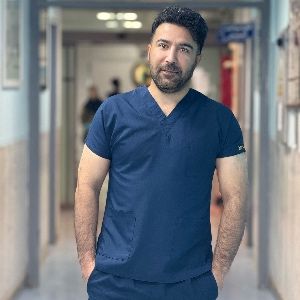 دکتر اسماعیل پاراد
