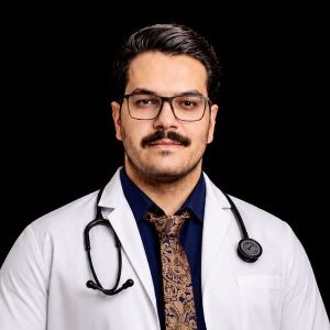 دکتر مهدی حمزه نژادی