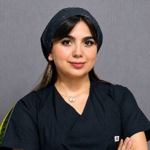 دکتر سارا اکبری فرد